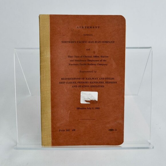1963 Northern Pacific Railway Company Agreement Vintage Book - Picture 1 of 3